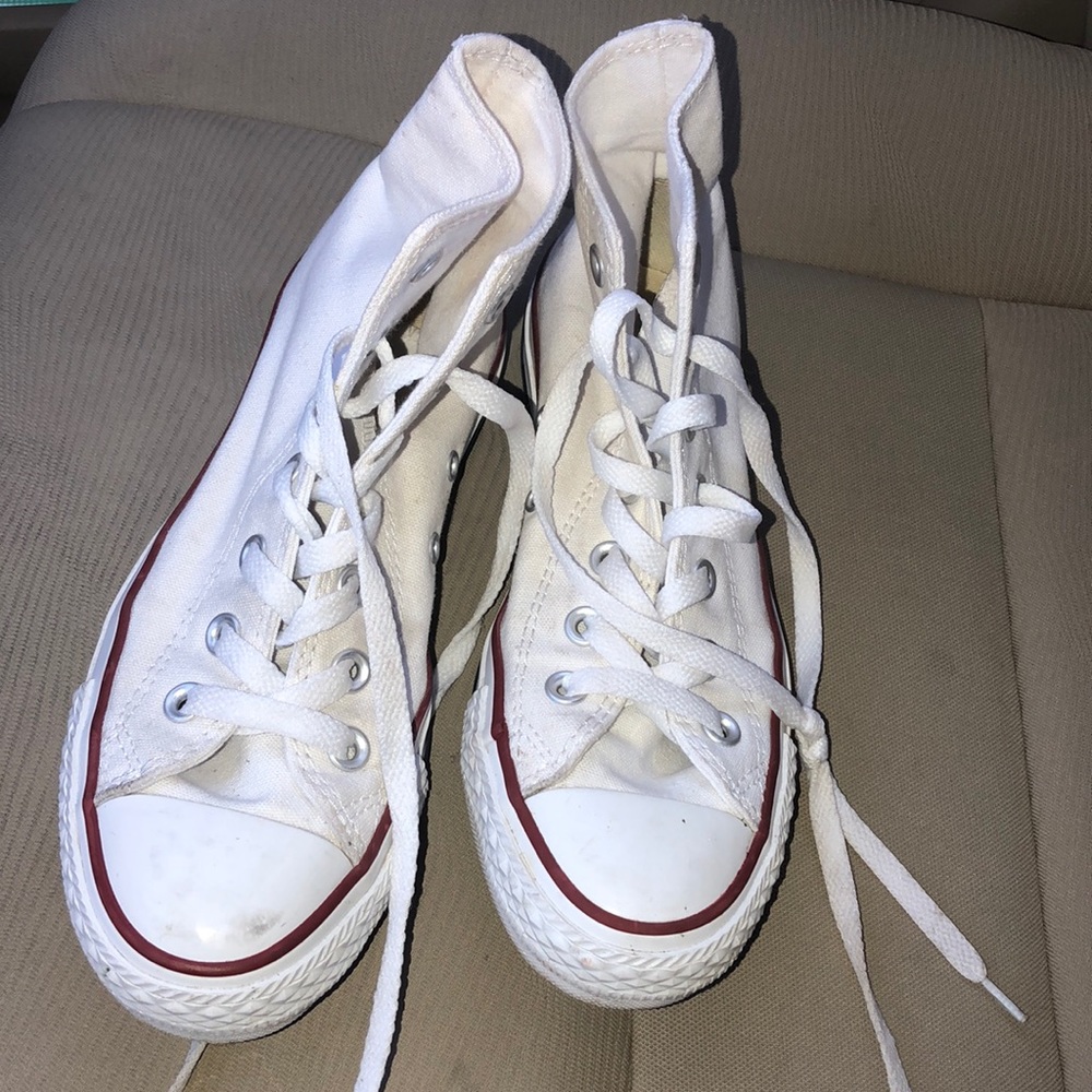 White converse size 6